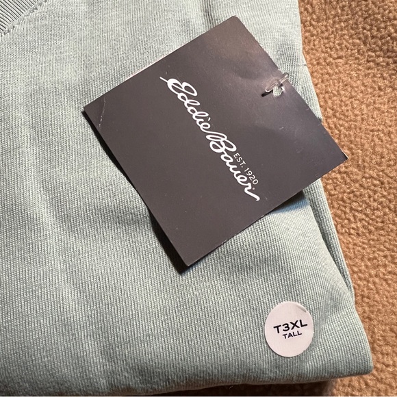 NWT Eddie Bauer V-Neck Short SleeveTee 100% Cotton Tall 3XL - Picture 4 of 6